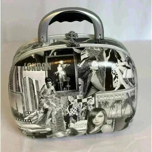 Vintage Travel Train Makeup case with claw closure
